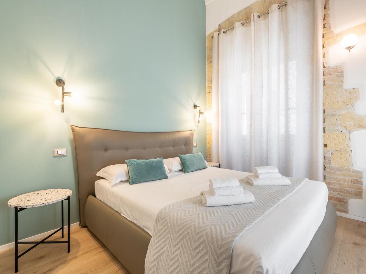 Orma Design Rooms - Historic Centre Cagliari Bagian luar foto