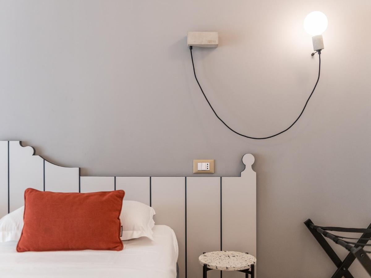 Orma Design Rooms - Historic Centre Cagliari Bagian luar foto