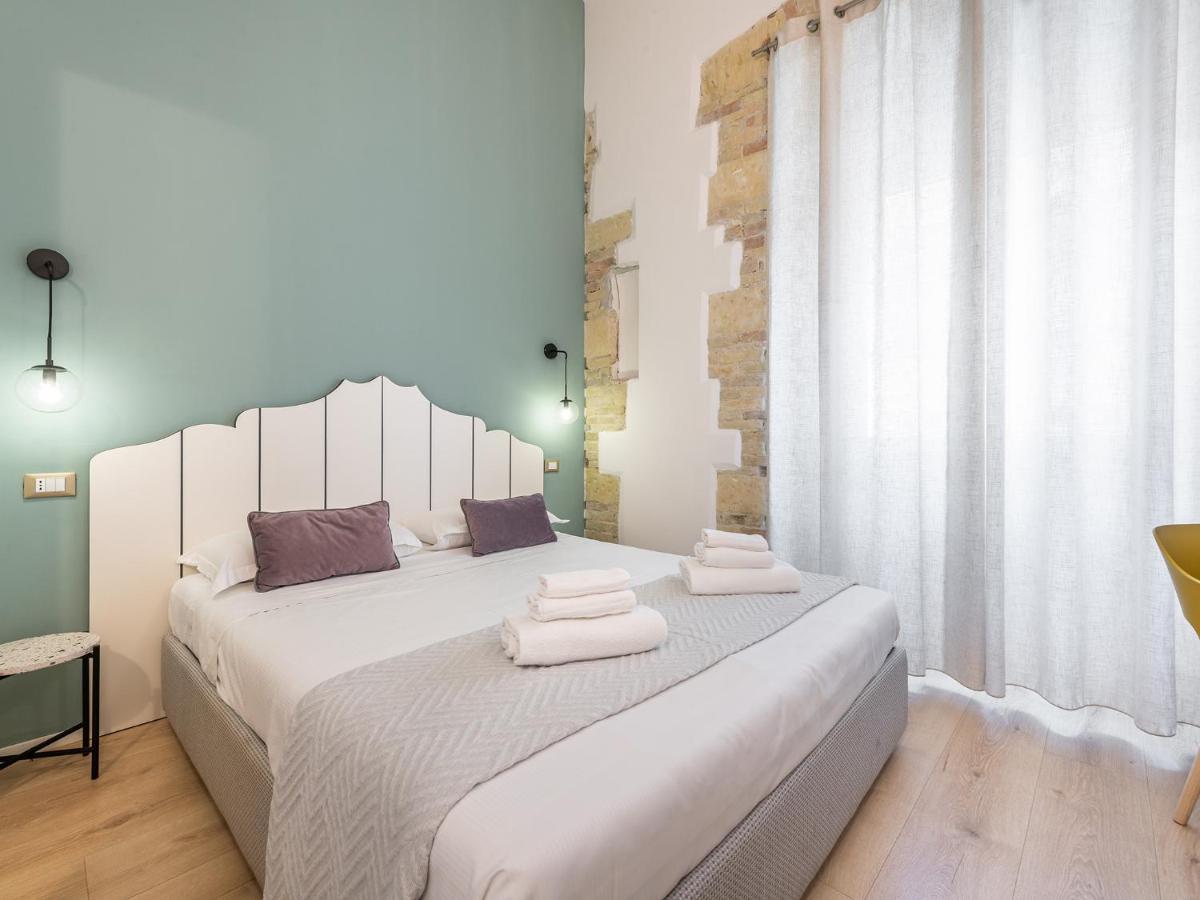 Orma Design Rooms - Historic Centre Cagliari Bagian luar foto
