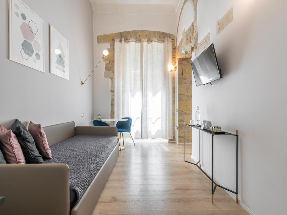 Orma Design Rooms - Historic Centre Cagliari Bagian luar foto