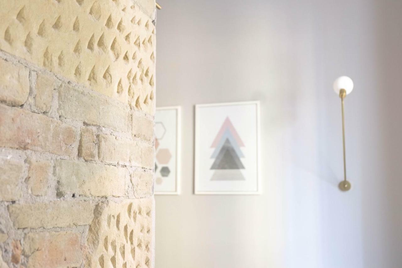 Orma Design Rooms - Historic Centre Cagliari Bagian luar foto